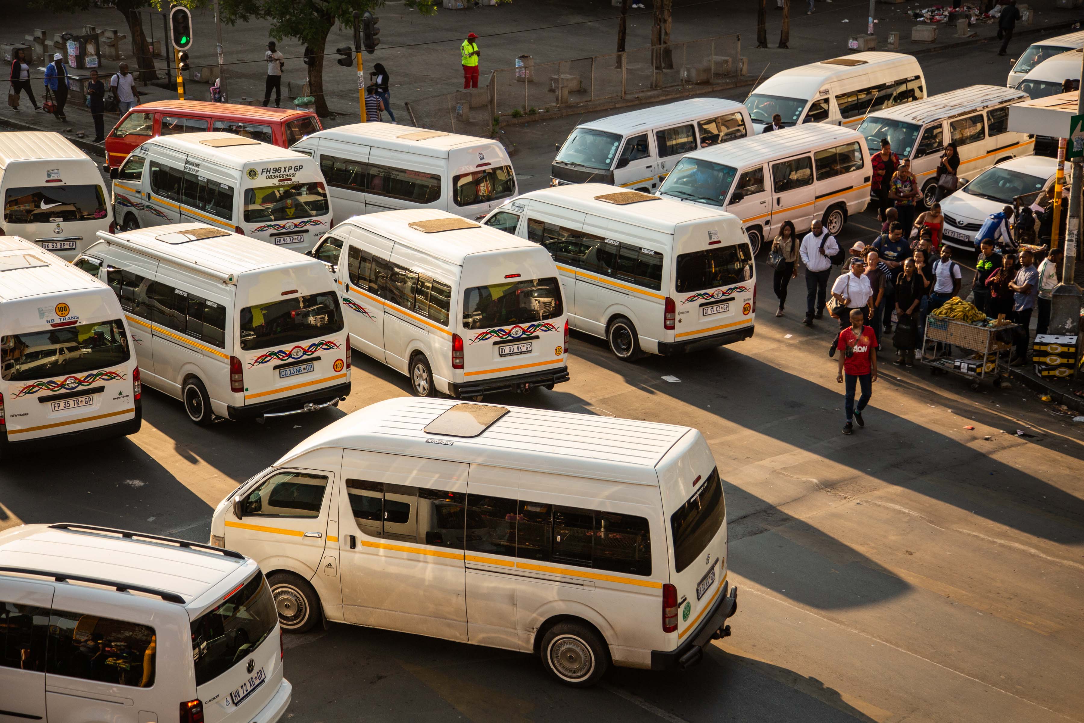 24 October 2019: Business has declined for the vendors at the Bree Taxi Rank as more and more street traders without vending permits have arrived and set up in the busiest spots. (Photograph by Noncedo Gxekwa)