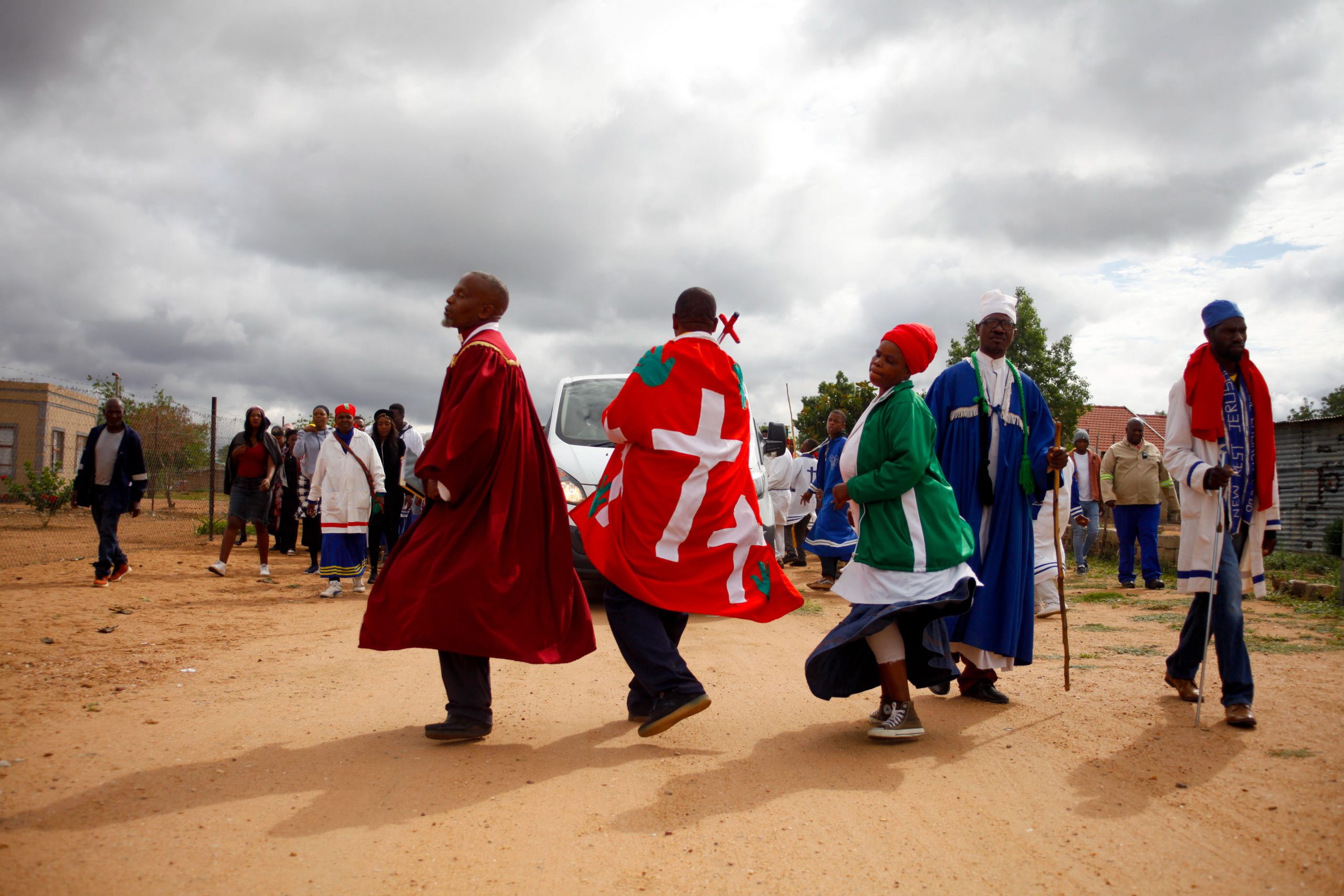 11 January 2020: Church and community members accompanied Nare Mphela’s coffin to Prospect Village cemetery in Matlala, Limpopo. 