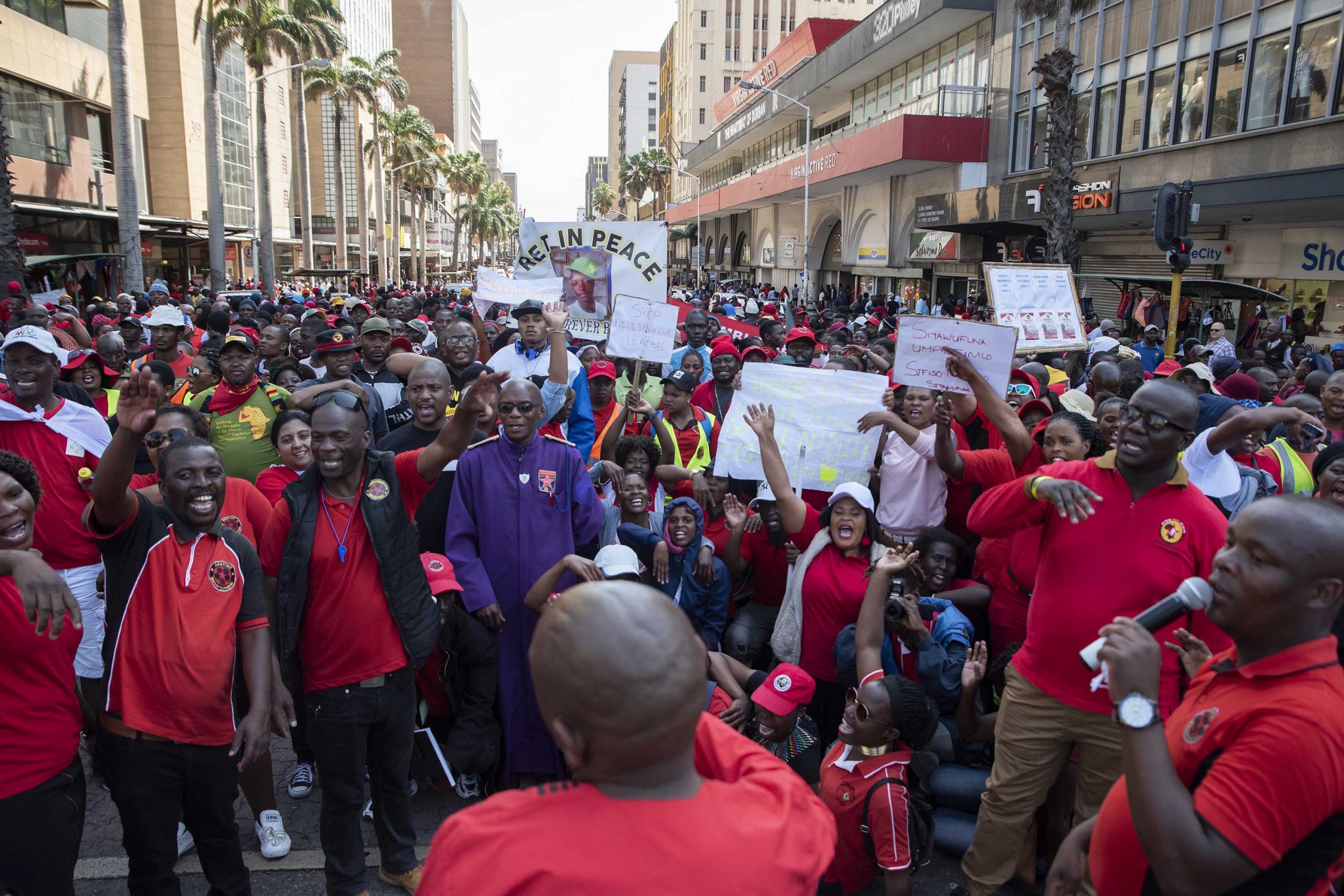 8 October 2018: Abahlali baseMjondolo members march in Durban in protest against politically motivated killings. (Photograph by Madelene Cronjé)